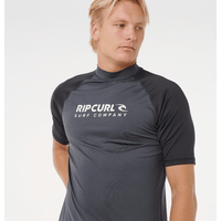 RIP CURL SHOCK UPF S/S - BLACK MARLE