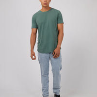 SILENT THEORY TAIL TEE - PINE