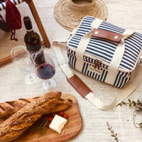 THE PREMIUM COOLER BAG- BUSINESS AND PLEASURE CO