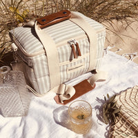 THE PREMIUM COOLER BAG- BUSINESS AND PLEASURE CO
