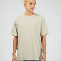 SILENT THEORY ESSENTIAL FIT TEE - CEMENT