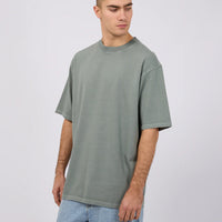 SILENT THEORY HEAVY WEIGHT TEE - FOREST GREEN