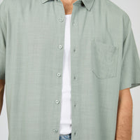 SILENT THEORY TEXTURED LINEN SHORT SLEEVE SHIRT - GREEN