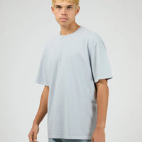 SILENT THEORY ESSENTIAL FIT TEE - SKY BLUE