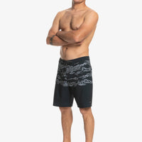 QUIKSILVER SURFSILK FIVEO 19” - BLACK