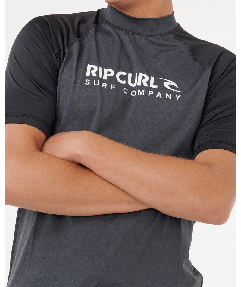 RIP CURL SHOCK UPF S/S - BLACK MARLE