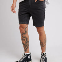 SILENT THEORY SHADOW A2 SHORT WASHED BLACK