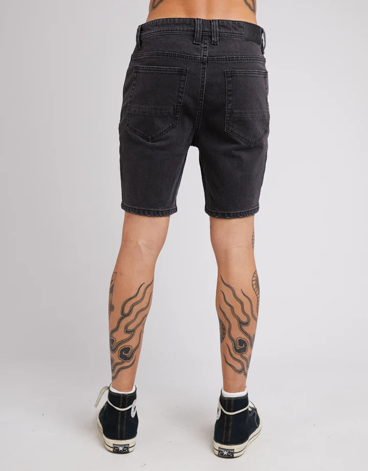 SILENT THEORY SHADOW A2 SHORT WASHED BLACK