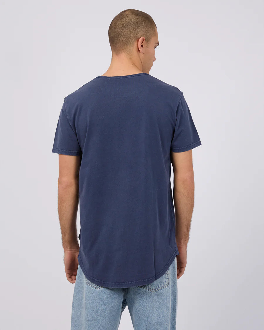 SILENT THEORY TAIL TEE - NAVY