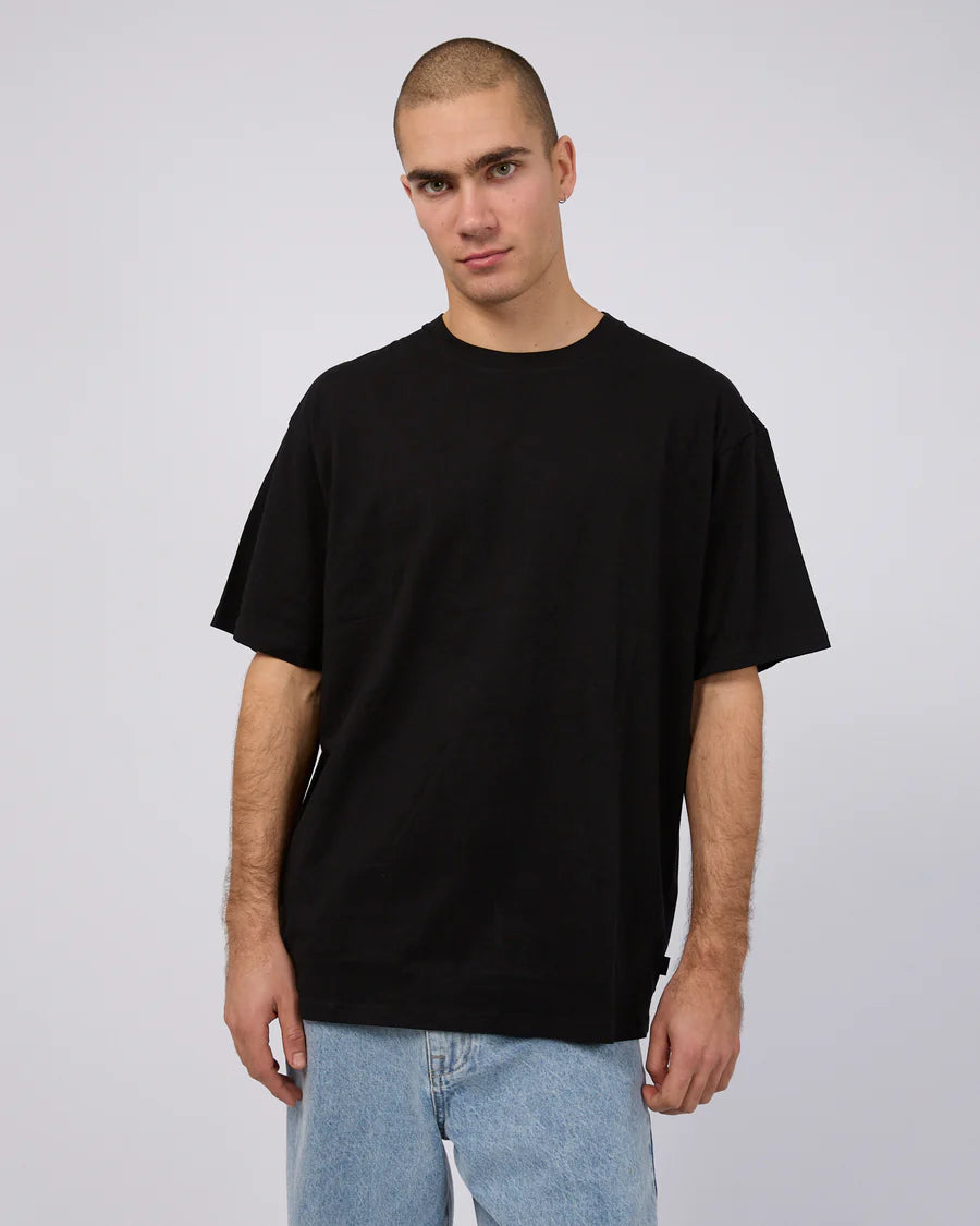 SILENT THEORY MENS CLASSIC TEE - BLACK