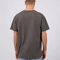 SILENT THEORY SOLID TAIL TEE - COAL