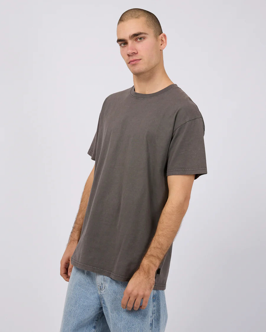 SILENT THEORY CLASSIC TEE - COAL