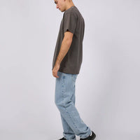 SILENT THEORY SOLID TAIL TEE - COAL