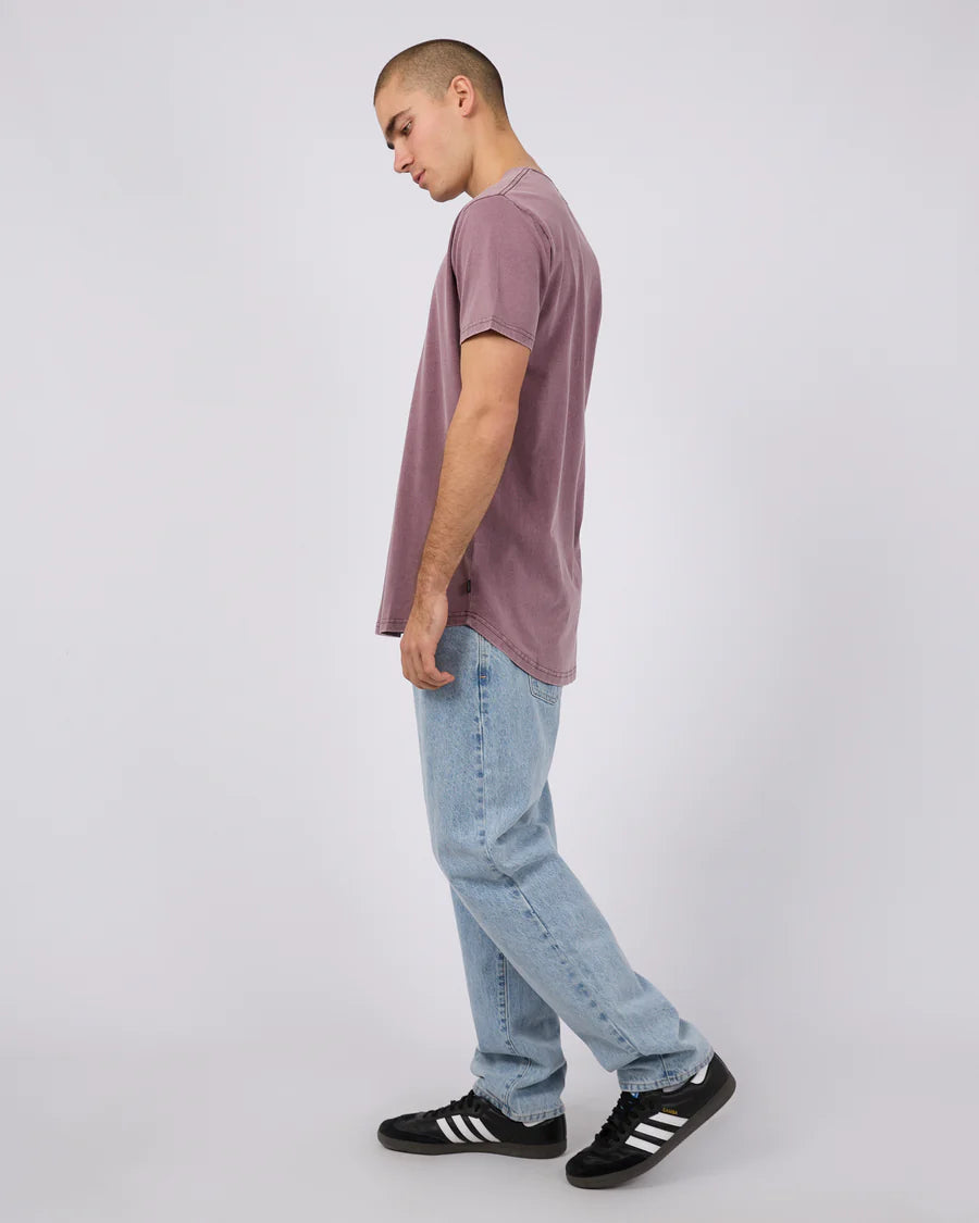SILENT THEORY TAIL TEE BURG
