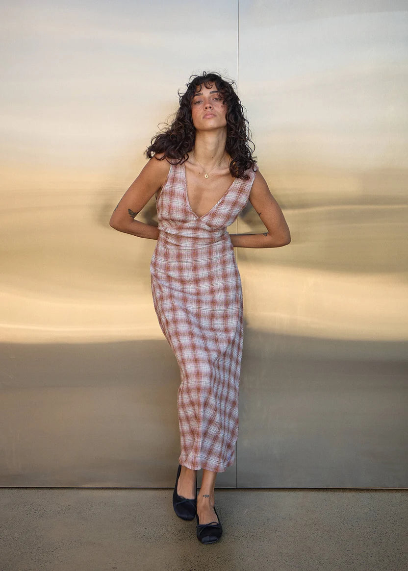 AFENDS TULLY SEERSUCKER MAXI DRESS - DESERT CHECK