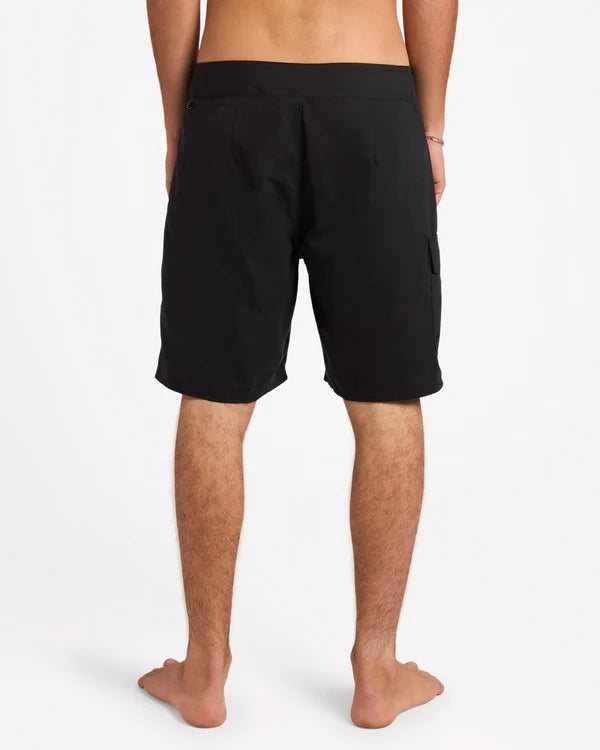 QUIKSILVER MENS BIG COUNTRY 19" BOARDSHORTS - BLACK