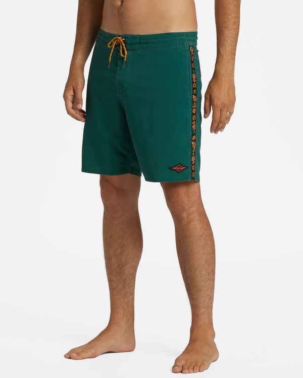 BILLABONG D BAH LT BOARDSHORTS