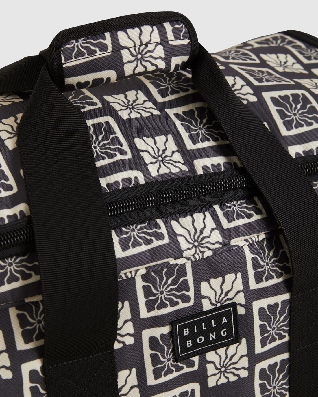 BILLABONG CHECK IN BAG - BLACK SANDS 2