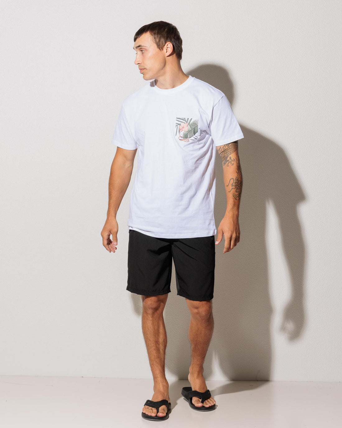 CARVE POWER UP MENS ELASTIC WAIST BOARDSHORT 20IN - BLACK