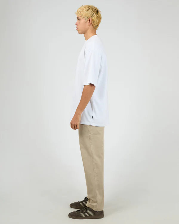 SILENT THEORY RELAXED STRAIGHT CHINO - TAN