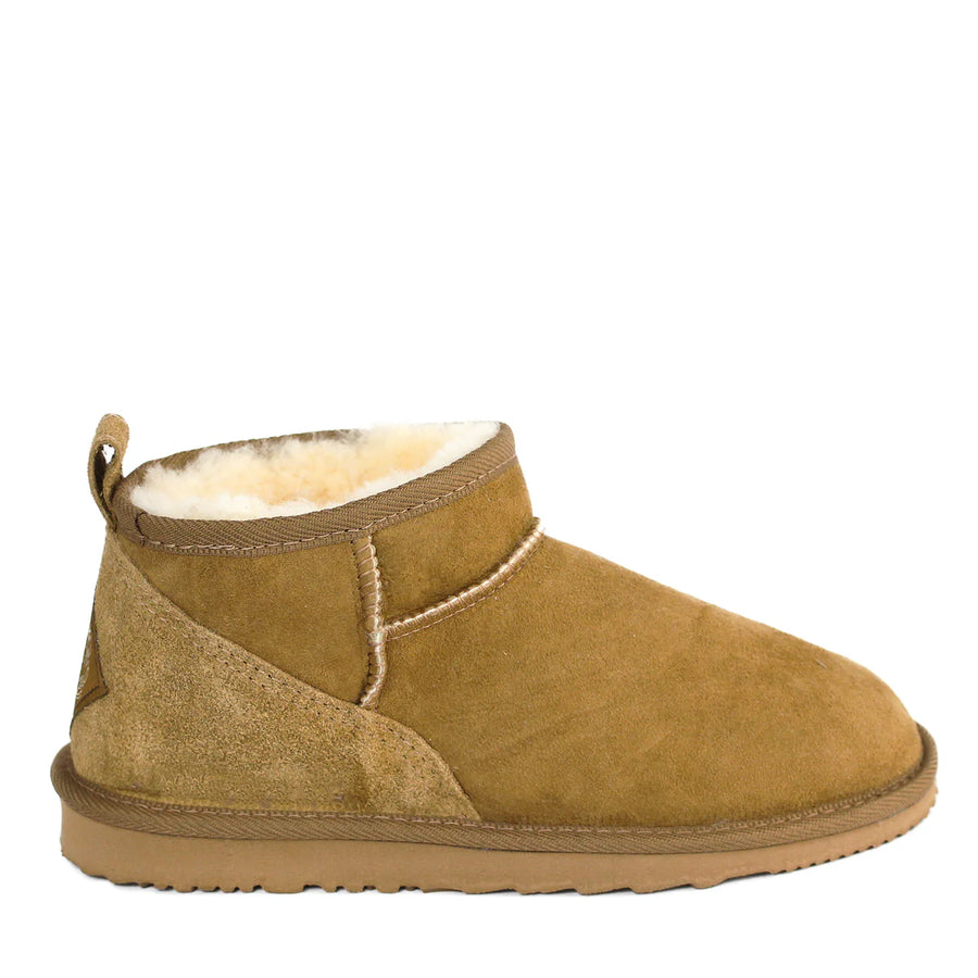 UGG AUSTRALIA CLASSIC ULTRA  UNISEX - CHESTNUT