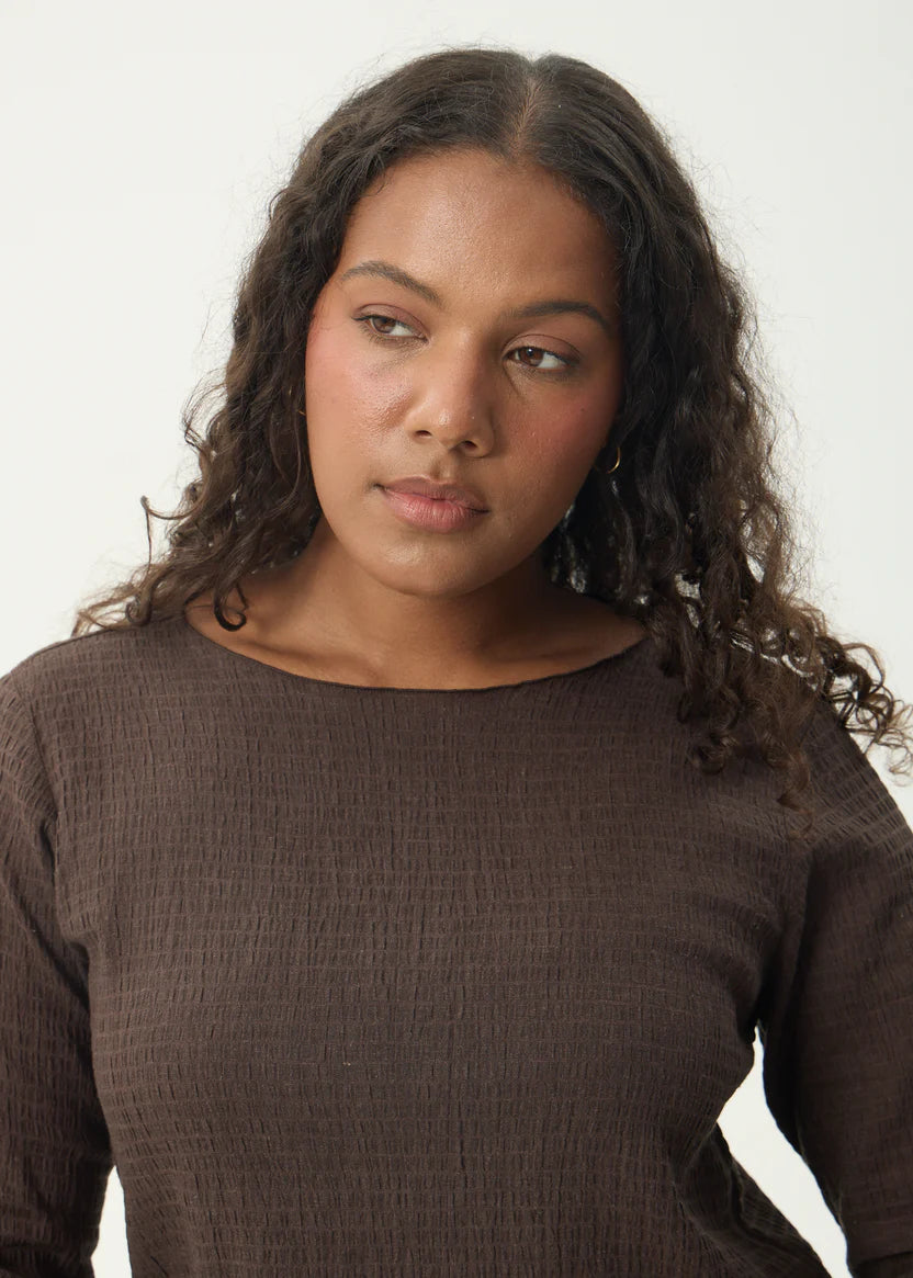 AFENDS FOCUS SEERSUCKER LONG SLEEVE TOP - COFFEE