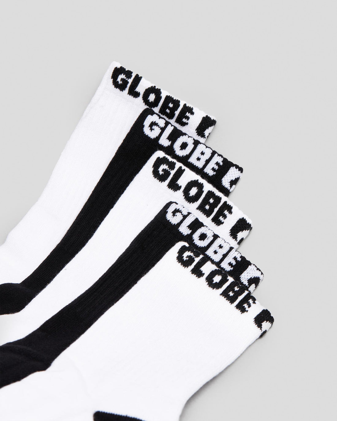 GLOBE QUARTER SOCK FIVE PACK - BLACK AND WHITE