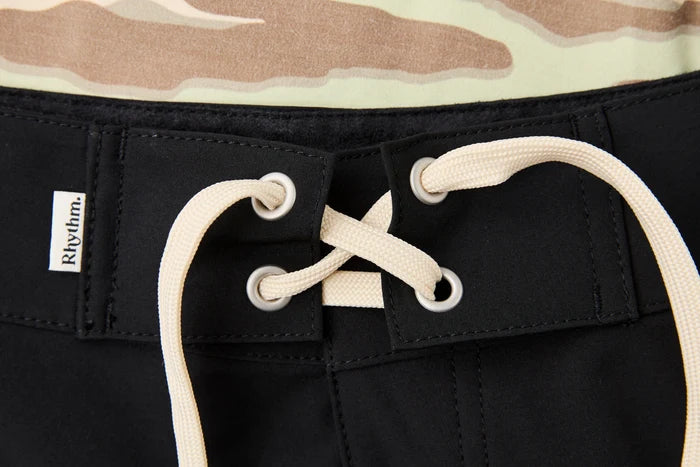 RHYTHM LEO CAMO TRUNK - BLACK
