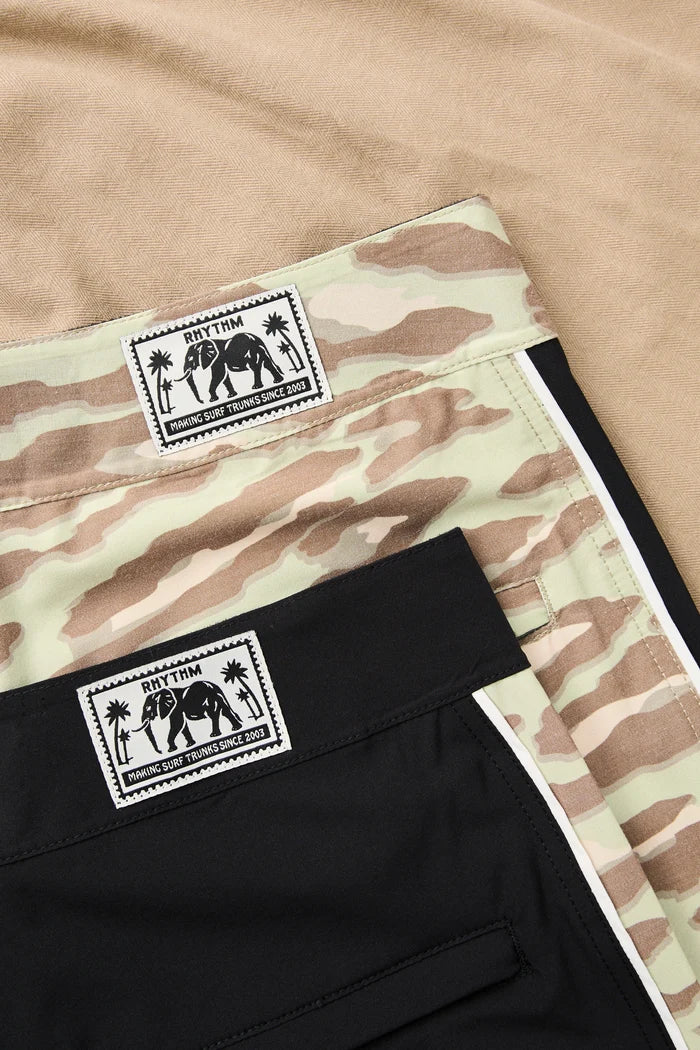 RHYTHM LEO CAMO TRUNK - BLACK