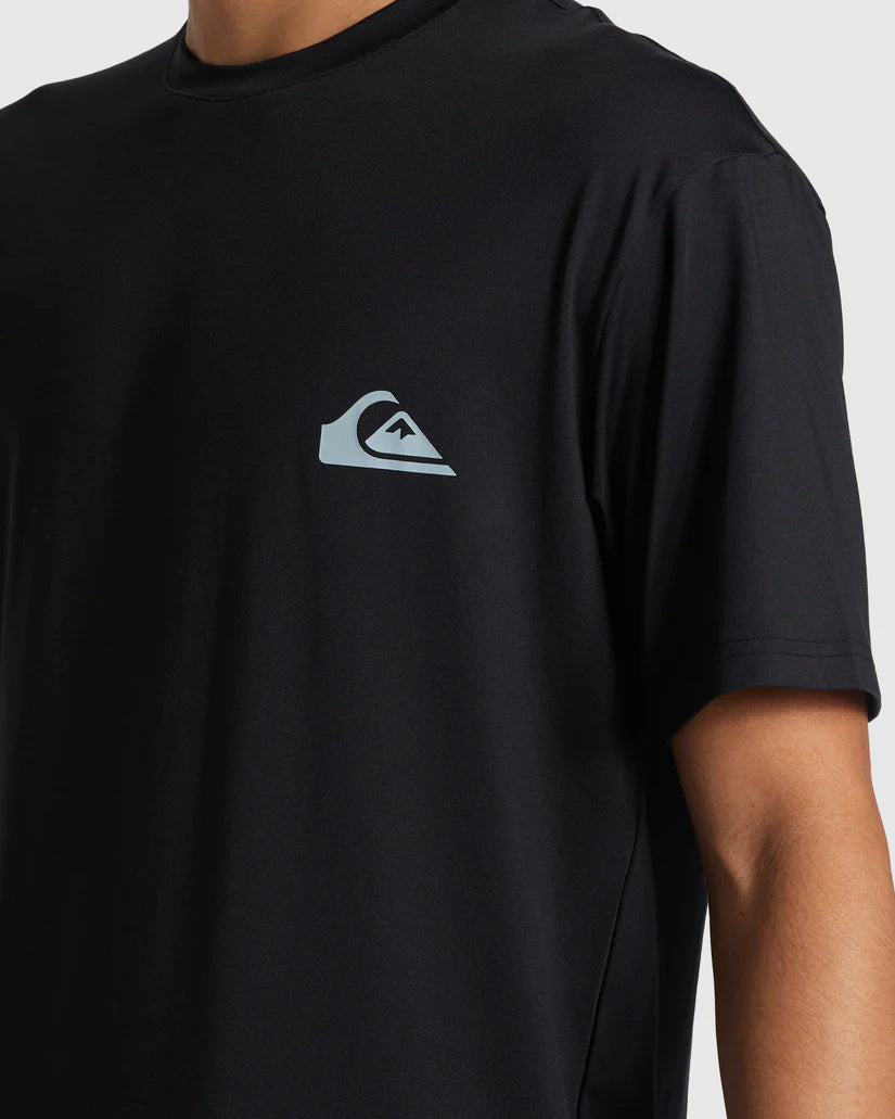 QUIKSILVER MEN'S EVERYDAY SURF TEE SHORT SLEEVE UPF 50 - BLACK