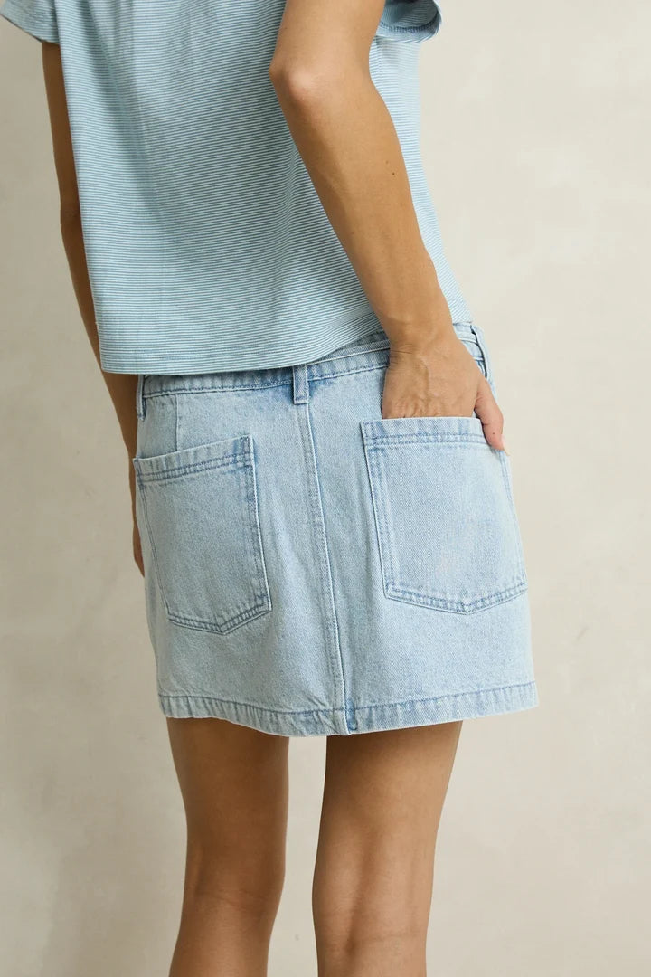 RHYTHM CHARLIE LOW RISE MINI SKIRT - LIGHT WASH