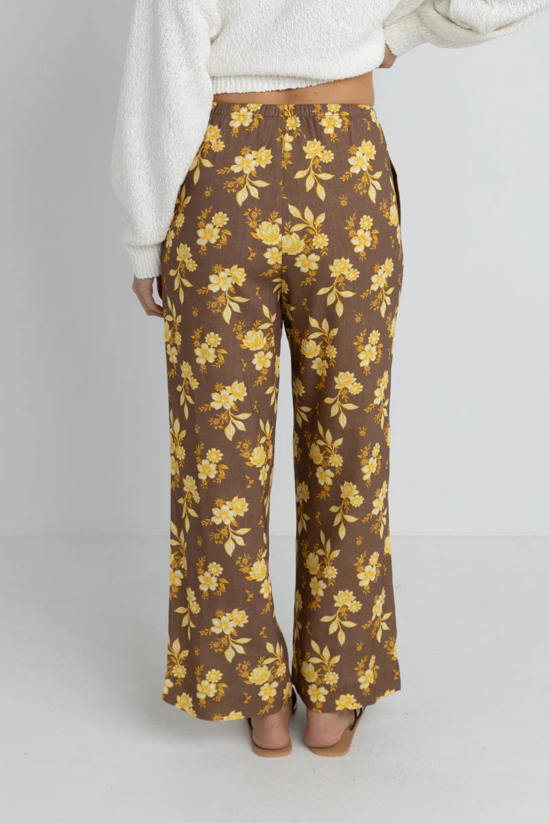 RHYTHM WOMENS ANIKA FLORAL DRAWSTRING PANT - CHOCOLATE