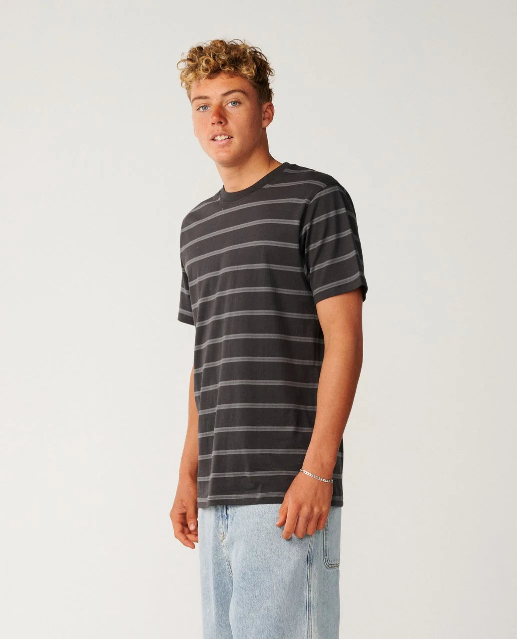 RIP CURL CLASSIC SURF STRIPE TEE - WASHED BLACK