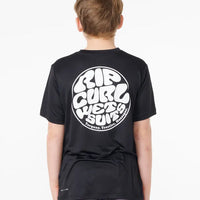 RIP CURL ICONS SURFLITE UPF SHORT SLEEVE BOY- BLACK