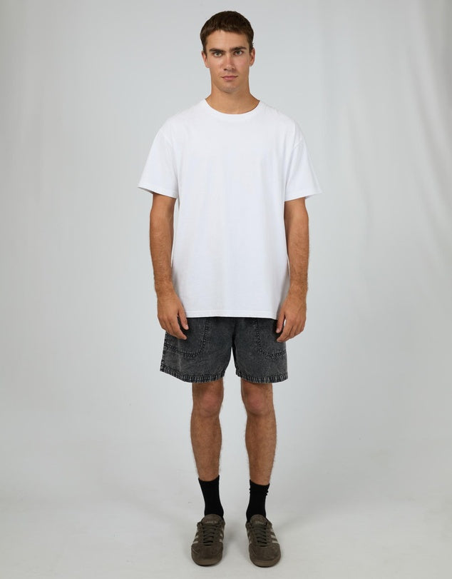 SILENT THEORY ALL ROUNDER SHORT - WASHED BLACK
