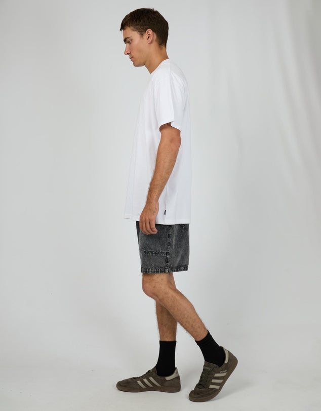 SILENT THEORY ALL ROUNDER SHORT - WASHED BLACK