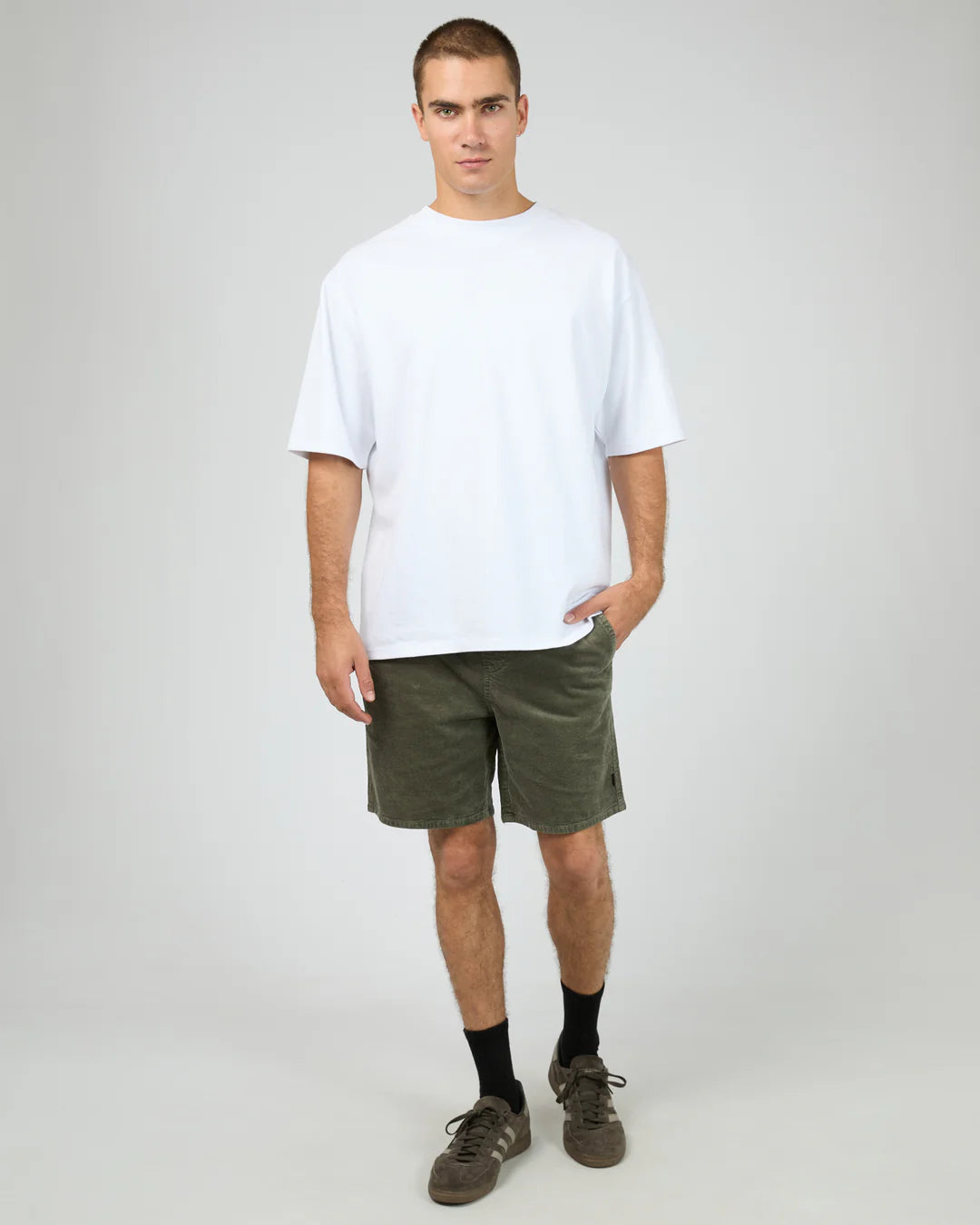 SILENT THEORY CORD SHORT - KHAKI