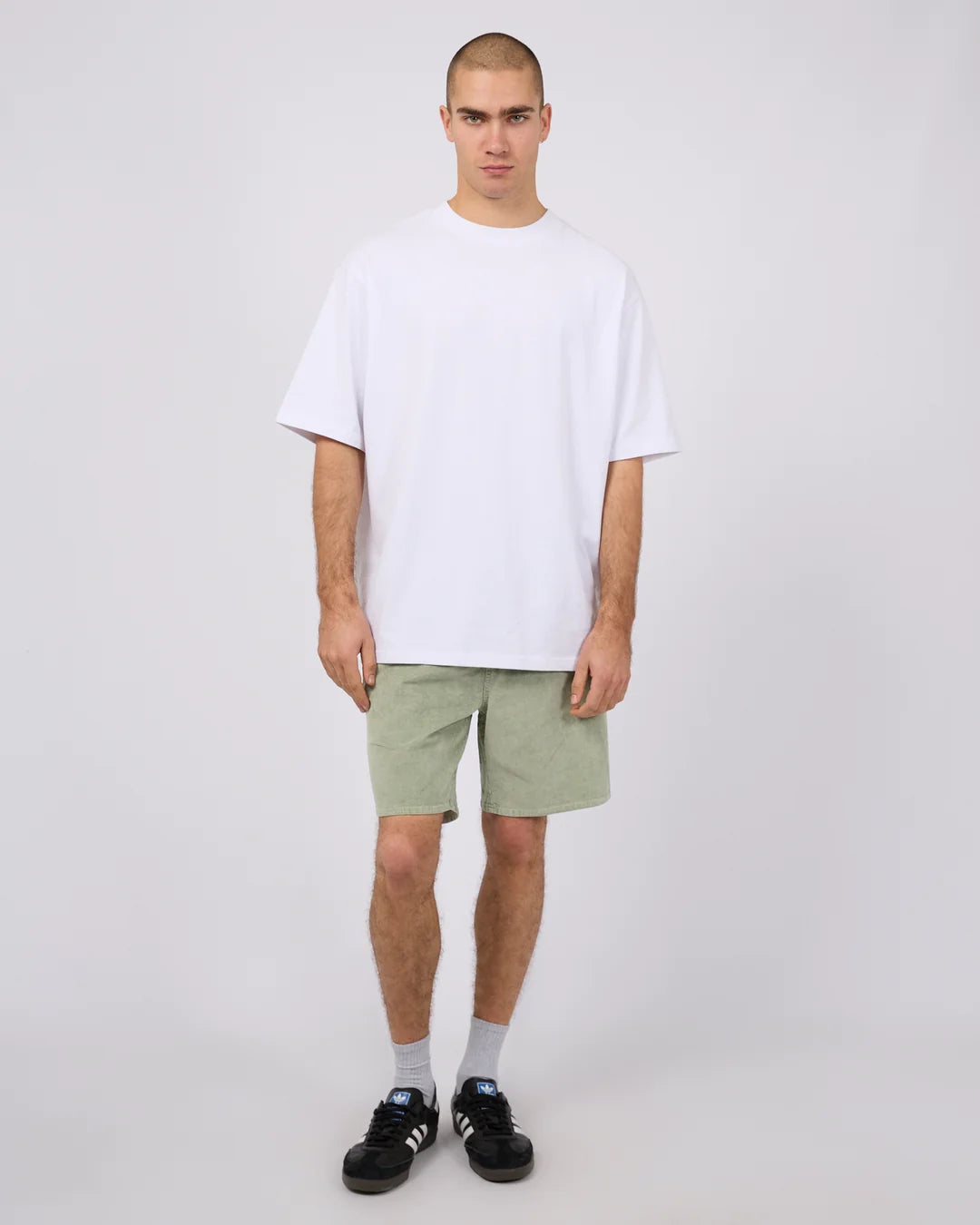 SILENT THEORY CORD SHORT - LIGHT GREEN