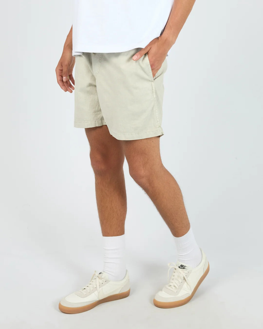 SILENT THEORY ELASTIC WAIST SHORT - NATURAL
