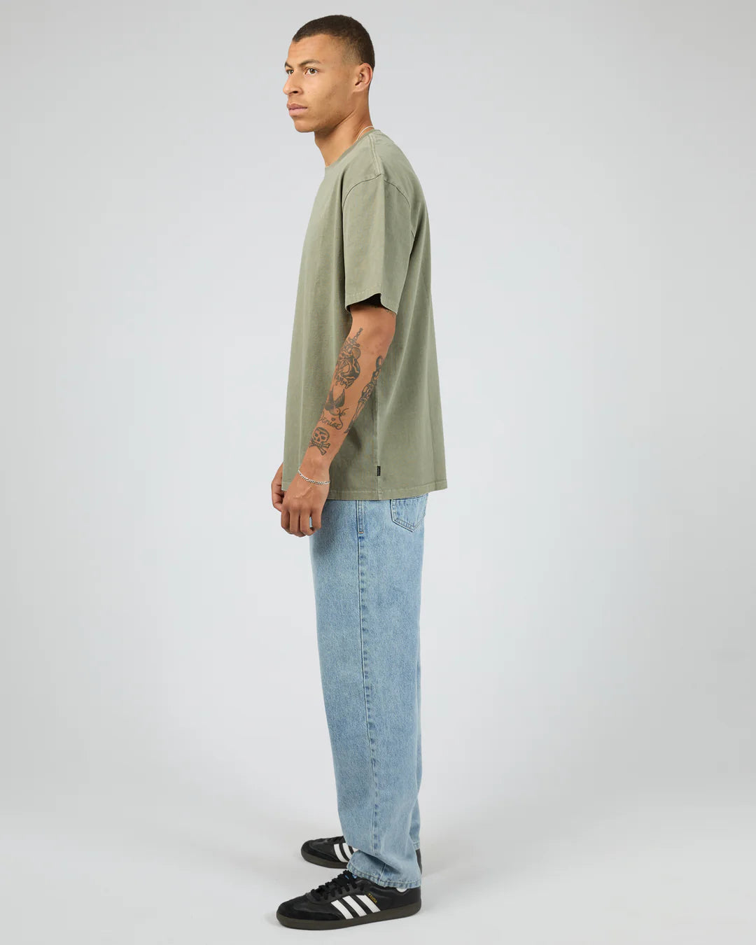 SILENT THEORY HEAVY WEIGHT TEE - KHAKI