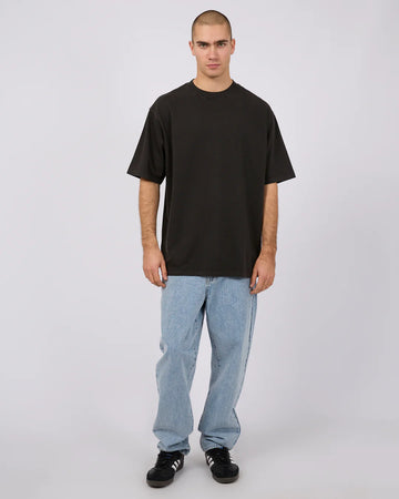 SILENT THEORY HEAVY WEIGHT TEE - WASHED BLACK
