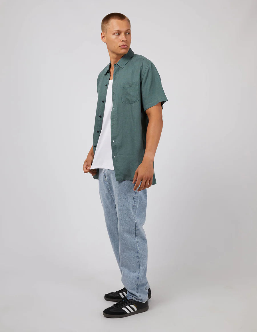 SILENT THEORY LINEN SHORT SLEEVE SHIRT - PINE