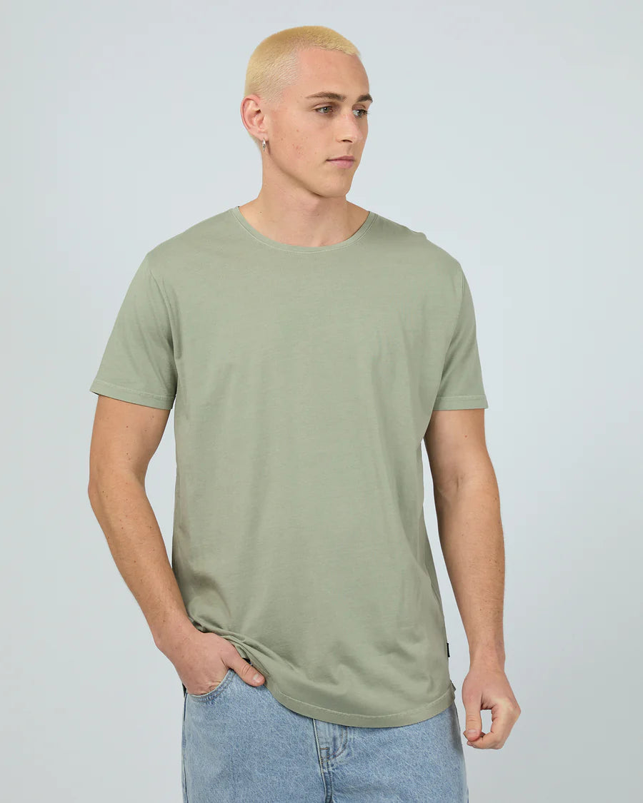 SILENT THEORY TAIL TEE - SAGE