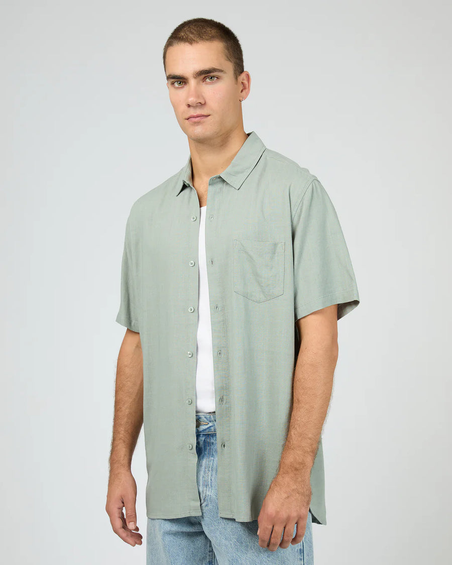 SILENT THEORY TEXTURED LINEN SHORT SLEEVE SHIRT - GREEN