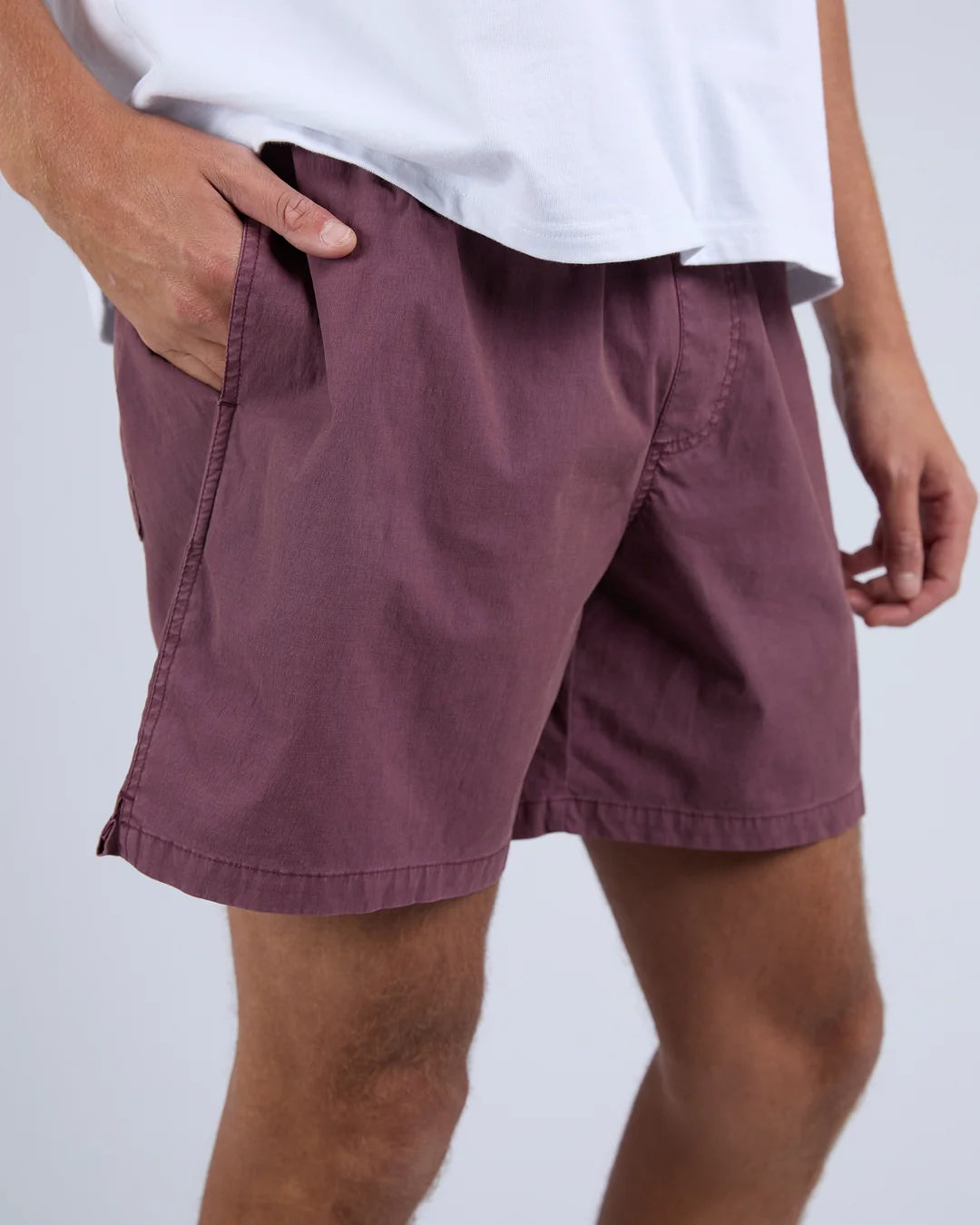SILENT THEORY TRES SHORT - BURGUNDY