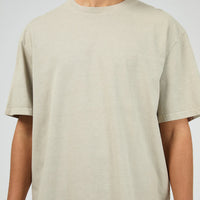 SILENT THEORY ESSENTIAL FIT TEE - CEMENT
