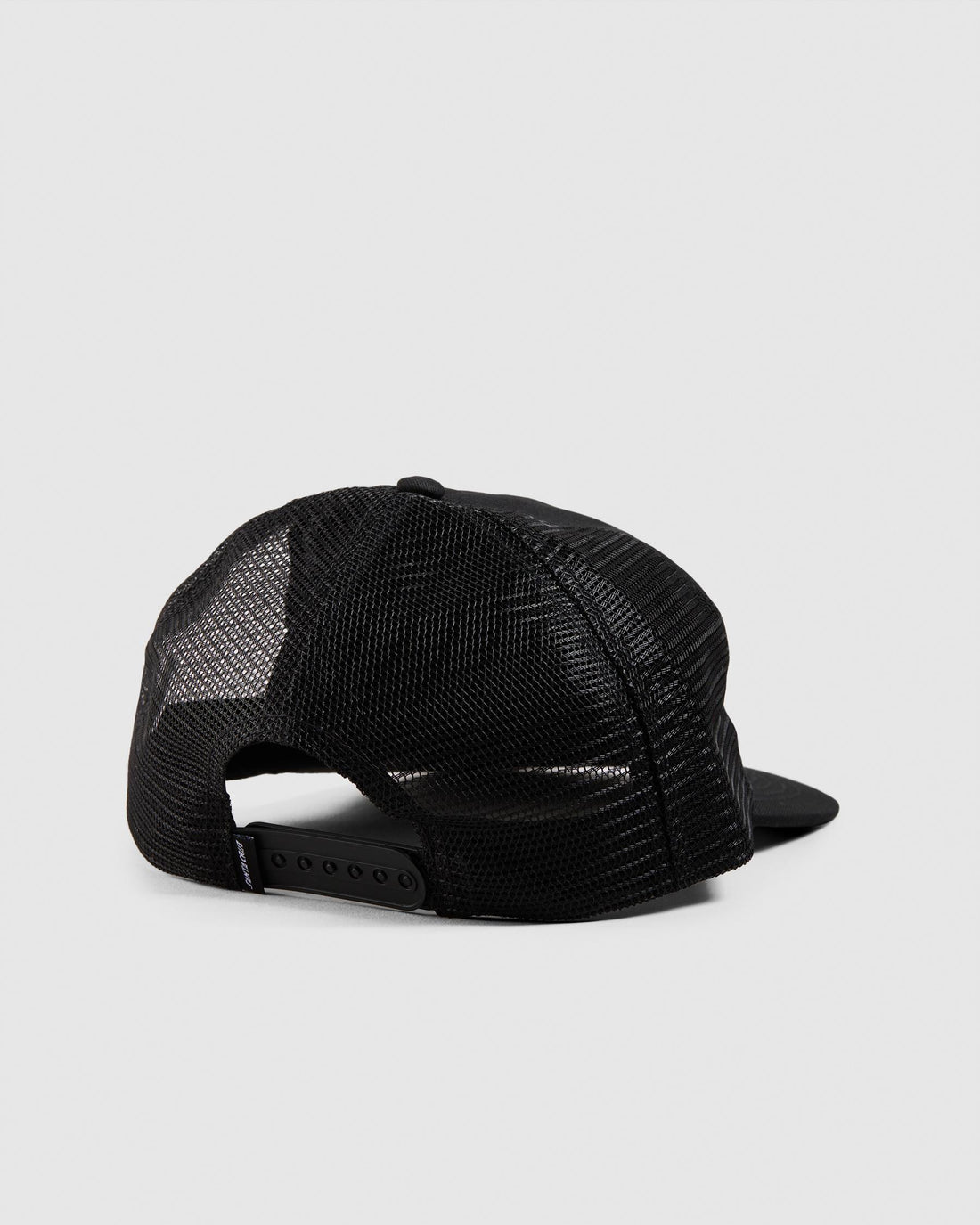 SANTA CRUZ MULTI SPLIT STRIP TRUCKER CAP - BLACK