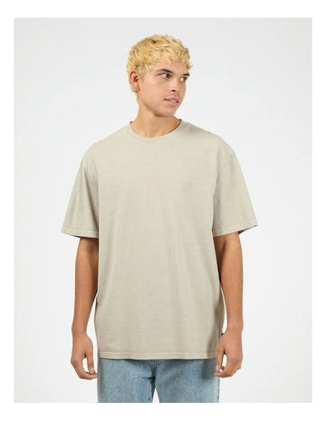 SILENT THEORY ESSENTIAL FIT TEE - GREY