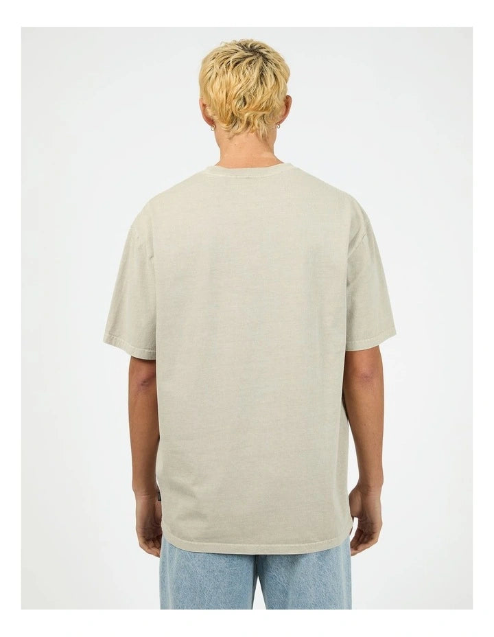 SILENT THEORY ESSENTIAL FIT TEE - GREY