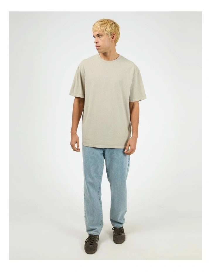 SILENT THEORY ESSENTIAL FIT TEE - GREY